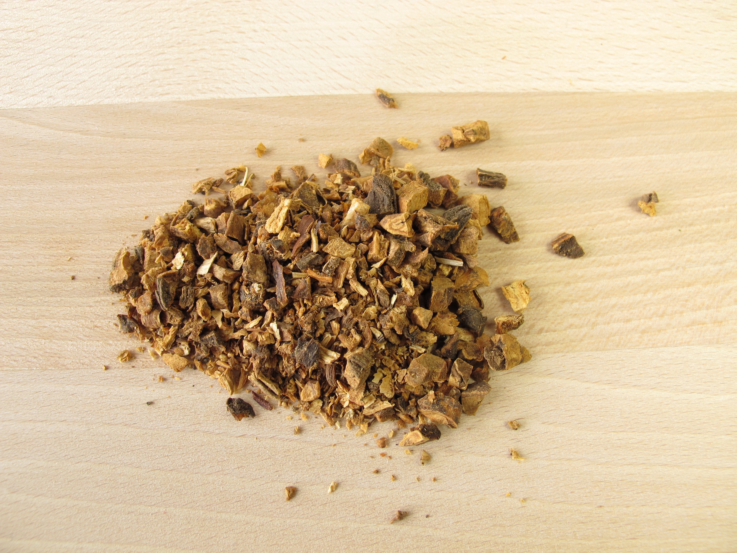 enzianwurzel-96526009